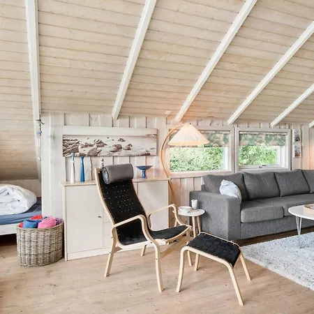 בית נופש Lovely In With Kitchen