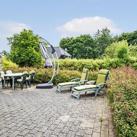 בית נופש Lovely In With Kitchen *